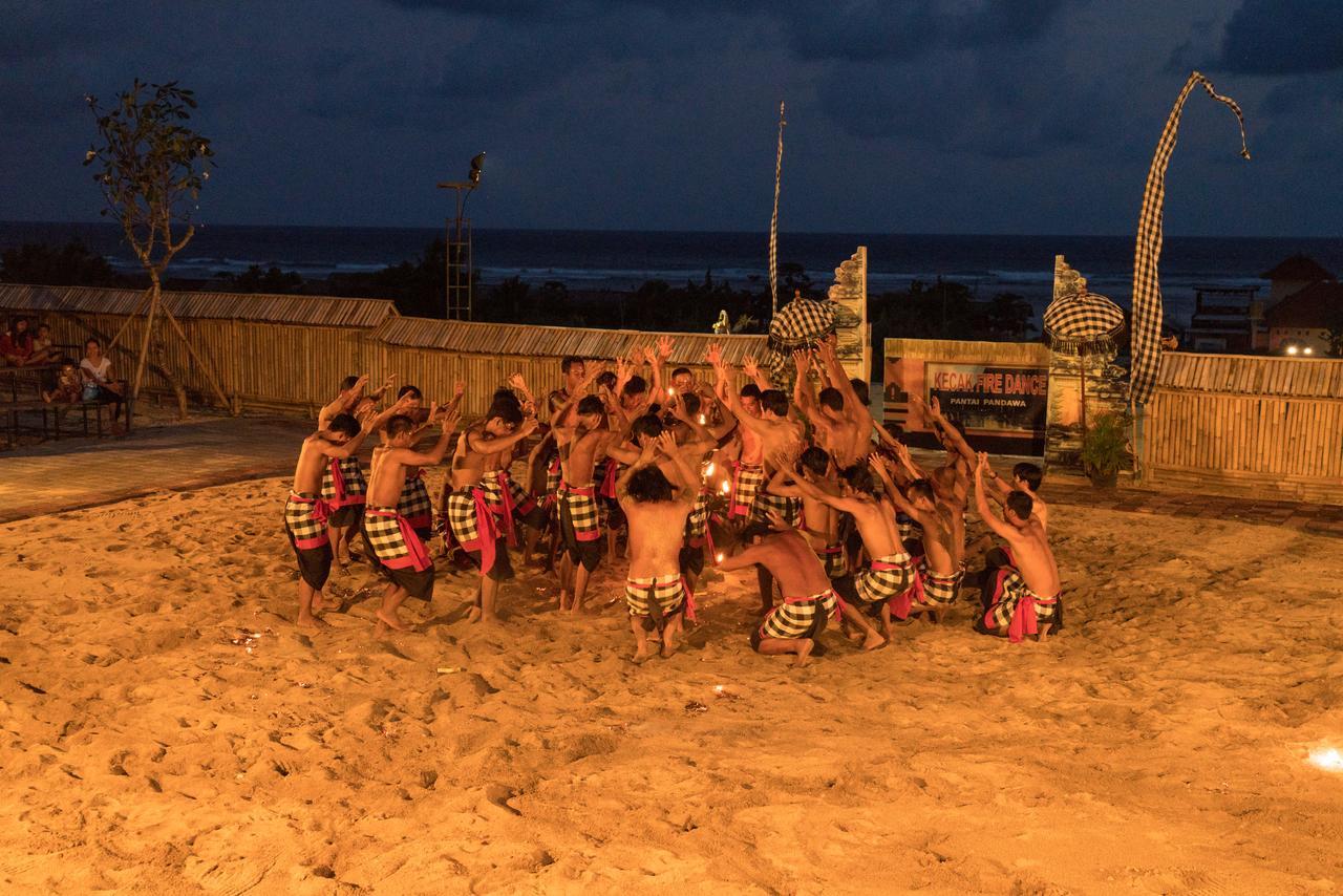 Puri Pandawa Resort Kuta Selatan Buitenkant foto